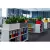 Kolorowe donice Office Pot w przestrzeni biurowej typu open space